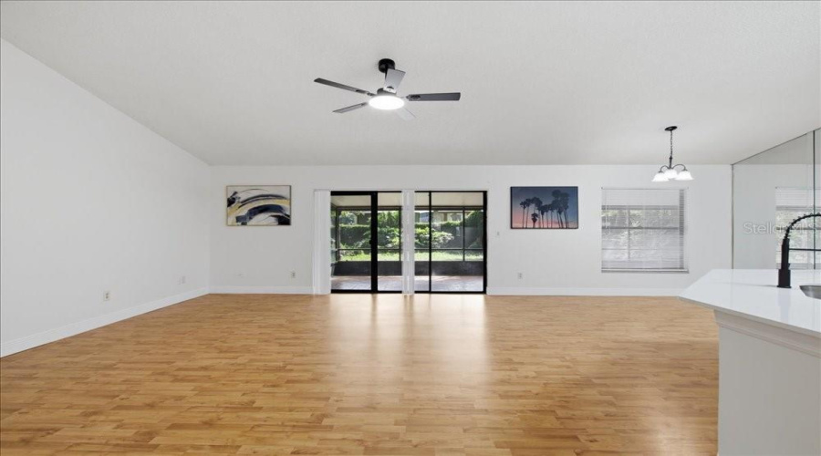 Orlando, Florida 32808, 4 Bedroom Bedrooms, ,2 Bathroombathrooms,Residential,For Sale,Caurus,0,Mfro6431916