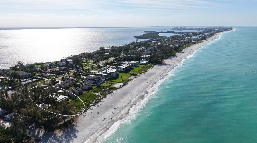 Longboat Key, Florida 34228, 2 Bedroom Bedrooms, ,2 Bathroombathrooms,Residential,For Sale,Gulf Of Mexico,0,Mfra4691314