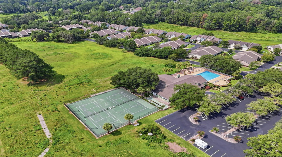 Gainesville, Florida 32606, 2 Bedroom Bedrooms, ,2 Bathroombathrooms,Residential,For Sale,105Th,0,Mfrgc542300