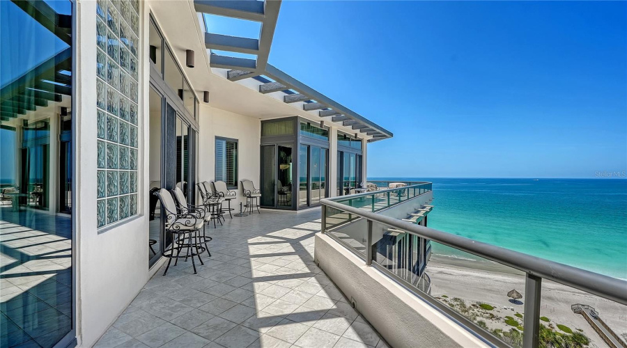 Longboat Key, Florida 34228, 4 Bedroom Bedrooms, ,3 Bathroombathrooms,Residential,For Sale,L Ambiance,0,Mfra4697487