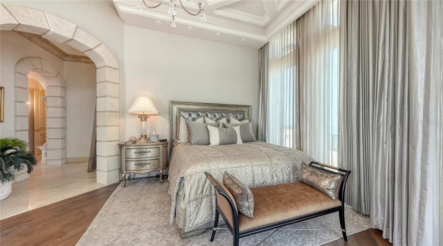 Longboat Key, Florida 34228, 4 Bedroom Bedrooms, ,3 Bathroombathrooms,Residential,For Sale,L Ambiance,0,Mfra4697487