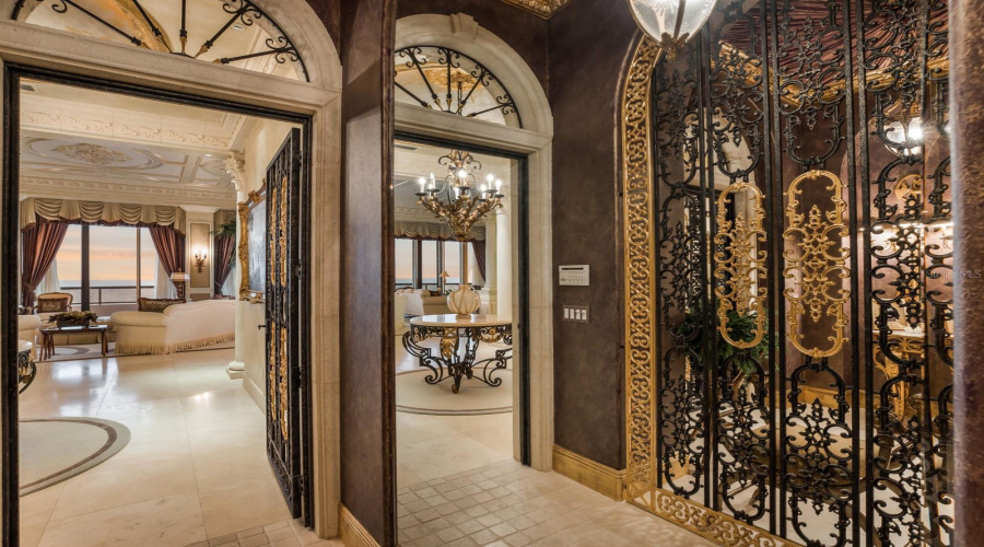 Longboat Key, Florida 34228, 4 Bedroom Bedrooms, ,3 Bathroombathrooms,Residential,For Sale,L Ambiance,0,Mfra4697487