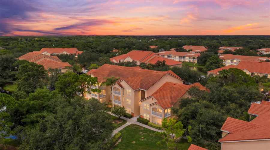 Sarasota, Florida 34238, 2 Bedroom Bedrooms, ,2 Bathroombathrooms,Residential,For Sale,Central Sarasota,0,Mfra4702464