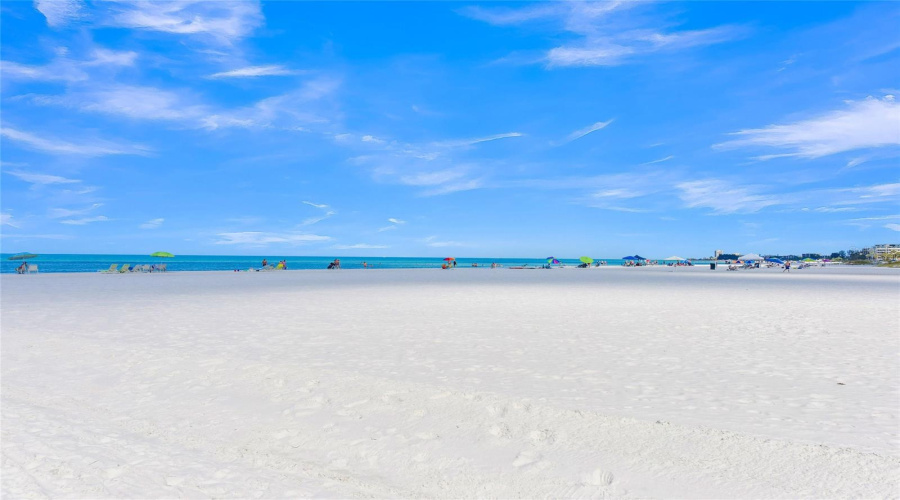 Sarasota, Florida 34238, 2 Bedroom Bedrooms, ,2 Bathroombathrooms,Residential,For Sale,Central Sarasota,0,Mfra4702464