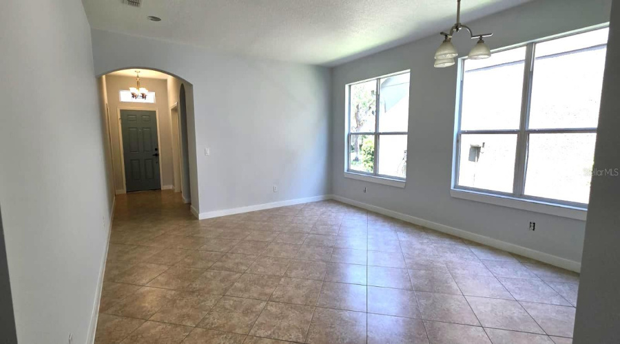 Orlando, Florida 32828, 4 Bedroom Bedrooms, ,2 Bathroombathrooms,Residential,For Sale,Phoenix,0,Mfrs5156192
