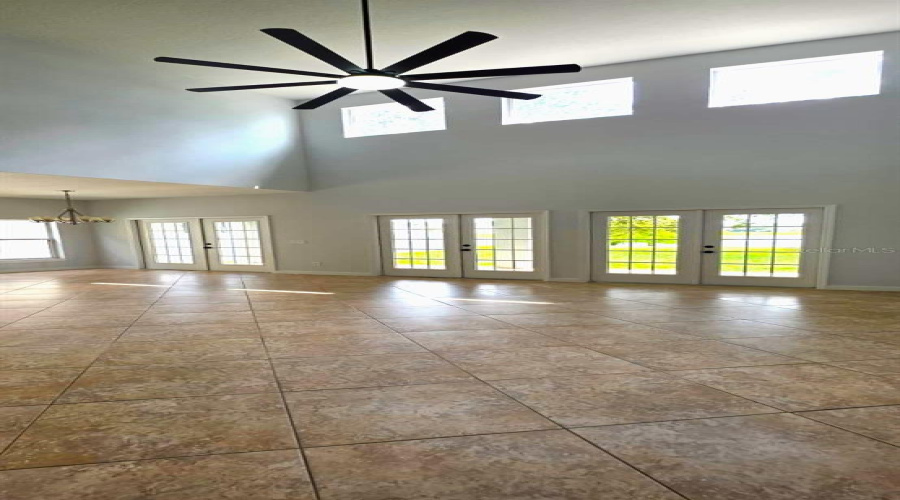 Orlando, Florida 32828, 4 Bedroom Bedrooms, ,2 Bathroombathrooms,Residential,For Sale,Phoenix,0,Mfrs5156192