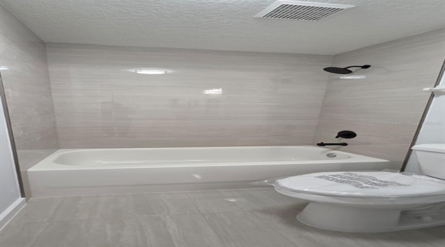 Orlando, Florida 32828, 4 Bedroom Bedrooms, ,2 Bathroombathrooms,Residential,For Sale,Phoenix,0,Mfrs5156192