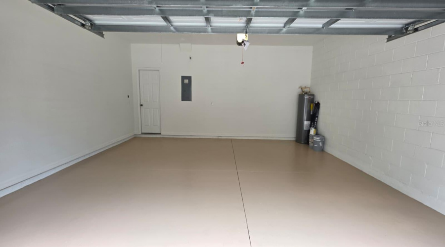 Orlando, Florida 32828, 4 Bedroom Bedrooms, ,2 Bathroombathrooms,Residential,For Sale,Phoenix,0,Mfrs5156192