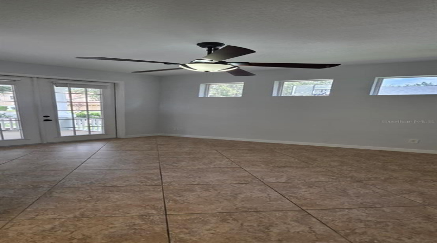 Orlando, Florida 32828, 4 Bedroom Bedrooms, ,2 Bathroombathrooms,Residential,For Sale,Phoenix,0,Mfrs5156192