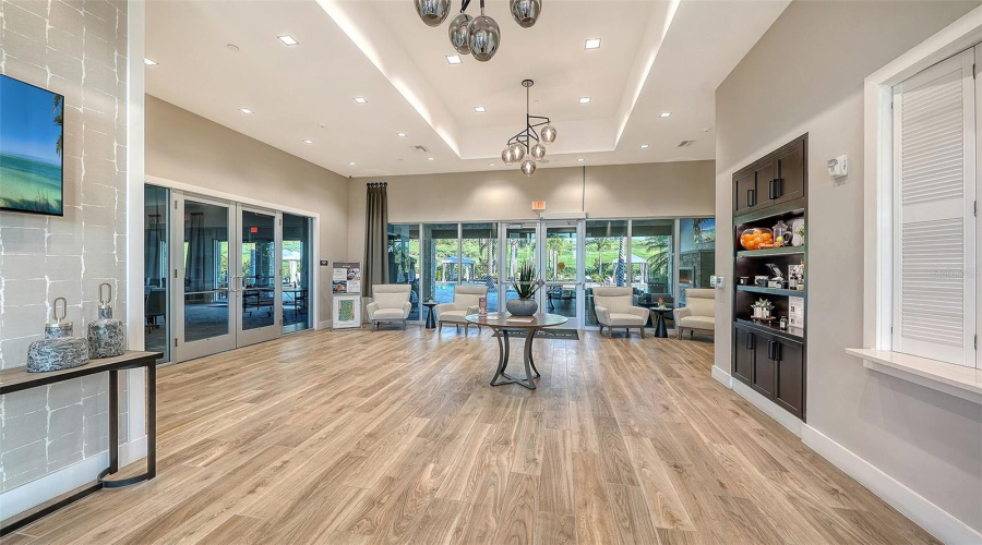 Bradenton, Florida 34203, 2 Bedroom Bedrooms, ,2 Bathroombathrooms,Residential,For Sale,Mesa,0,Mfra4702373