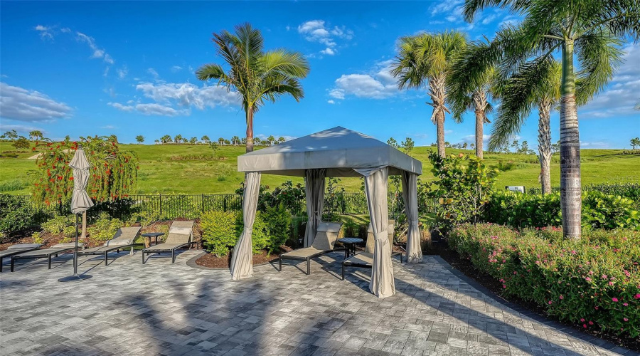 Bradenton, Florida 34203, 2 Bedroom Bedrooms, ,2 Bathroombathrooms,Residential,For Sale,Mesa,0,Mfra4702373