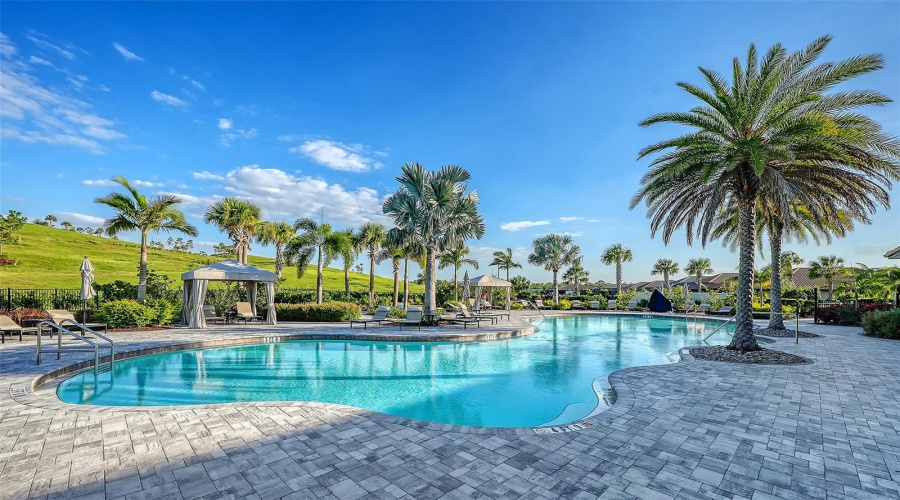 Bradenton, Florida 34203, 2 Bedroom Bedrooms, ,2 Bathroombathrooms,Residential,For Sale,Mesa,0,Mfra4702373