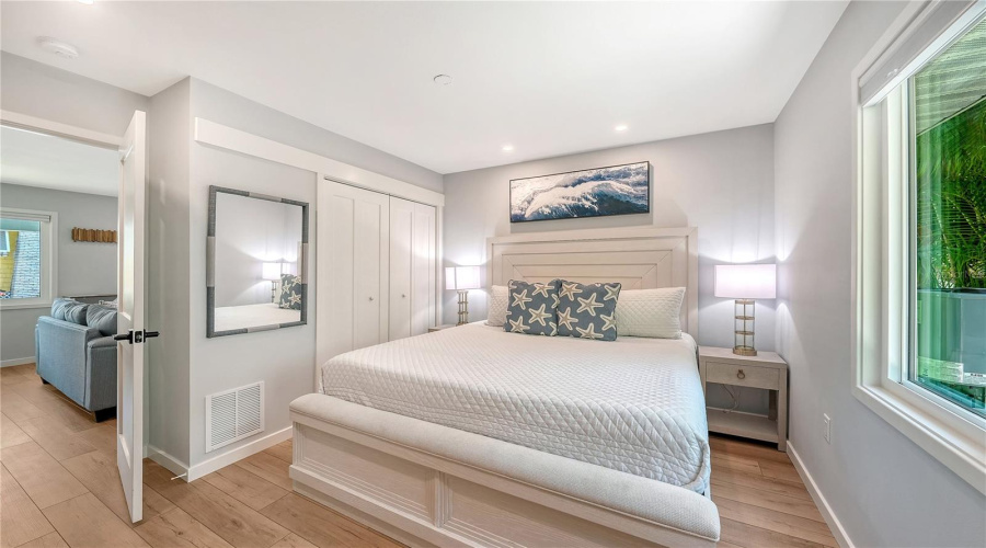 Bradenton Beach, Florida 34217, 1 Bedroom Bedrooms, ,1 Bathroombathrooms,Residential,For Sale,Gulf,0,Mfra4699416