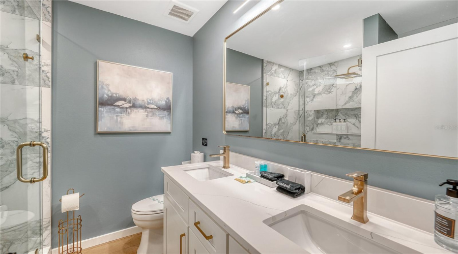 Bradenton Beach, Florida 34217, 1 Bedroom Bedrooms, ,1 Bathroombathrooms,Residential,For Sale,Gulf,0,Mfra4699416