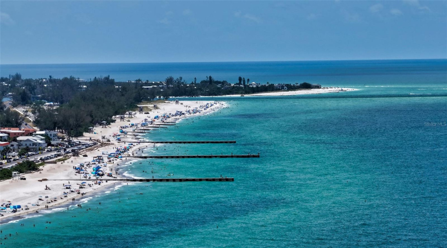 Bradenton Beach, Florida 34217, 1 Bedroom Bedrooms, ,1 Bathroombathrooms,Residential,For Sale,Gulf,0,Mfra4699416
