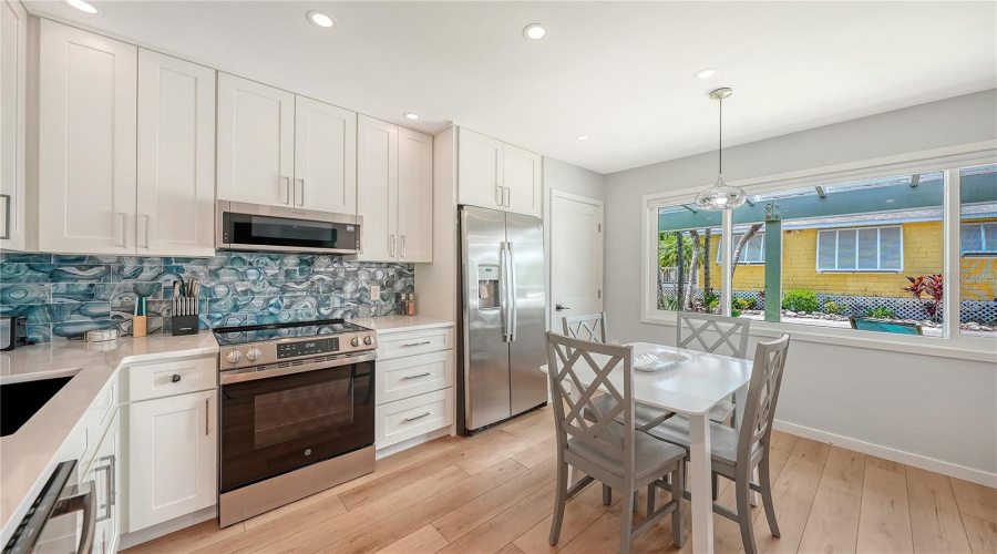 Bradenton Beach, Florida 34217, 1 Bedroom Bedrooms, ,1 Bathroombathrooms,Residential,For Sale,Gulf,0,Mfra4699416