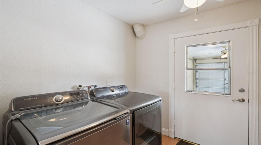 Maitland, Florida 32751, 2 Bedroom Bedrooms, ,3 Bathroombathrooms,Residential,For Sale,Gulfview,0,Mfro6429317