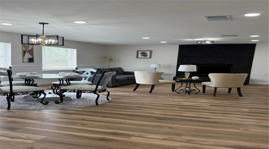 Tampa, Florida 33610, 3 Bedroom Bedrooms, ,2 Bathroombathrooms,Residential,For Sale,Fern,0,Mfrtb8518504