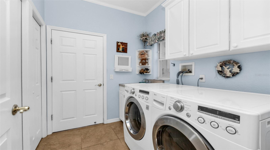 Punta Gorda, Florida 33980, 3 Bedroom Bedrooms, ,2 Bathroombathrooms,Residential,For Sale,Buckingham,0,Mfrc7527935