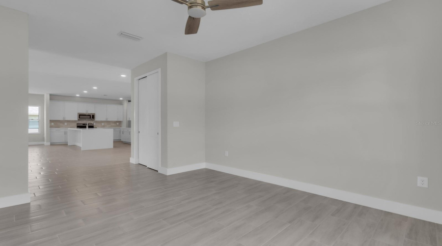 Palm Bay, Florida 32907, 3 Bedroom Bedrooms, ,2 Bathroombathrooms,Residential,For Sale,Missouri,0,Mfrs5143907