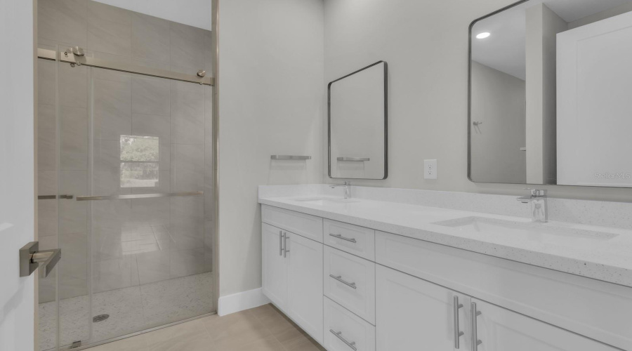 Palm Bay, Florida 32907, 3 Bedroom Bedrooms, ,2 Bathroombathrooms,Residential,For Sale,Missouri,0,Mfrs5143907