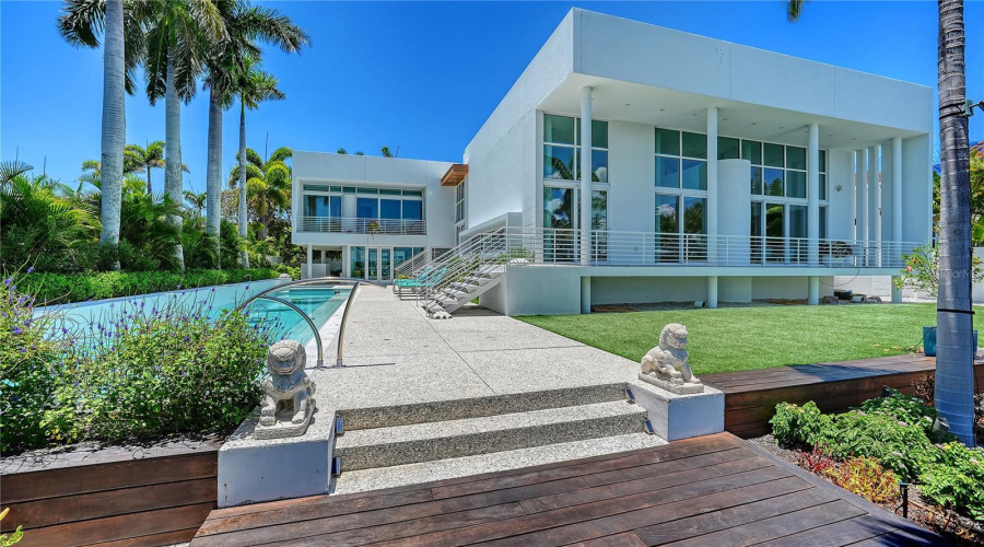 Sarasota, Florida 34236, 4 Bedroom Bedrooms, ,5 Bathroombathrooms,Residential,For Sale,Morningside,0,Mfra4698159