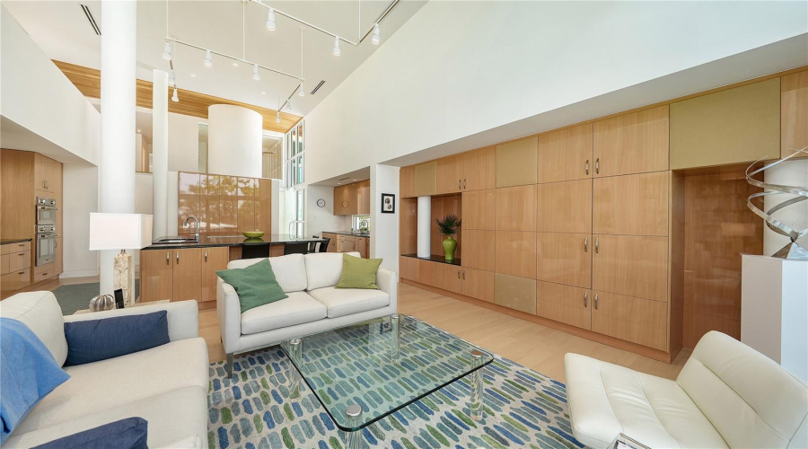 Sarasota, Florida 34236, 4 Bedroom Bedrooms, ,5 Bathroombathrooms,Residential,For Sale,Morningside,0,Mfra4698159