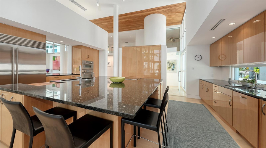 Sarasota, Florida 34236, 4 Bedroom Bedrooms, ,5 Bathroombathrooms,Residential,For Sale,Morningside,0,Mfra4698159