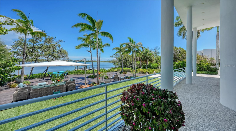 Sarasota, Florida 34236, 4 Bedroom Bedrooms, ,5 Bathroombathrooms,Residential,For Sale,Morningside,0,Mfra4698159