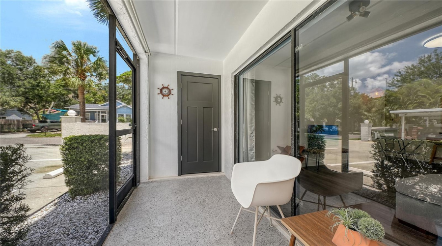 Sarasota, Florida 34236, 2 Bedroom Bedrooms, ,2 Bathroombathrooms,Residential,For Sale,Orange,0,Mfra4701634