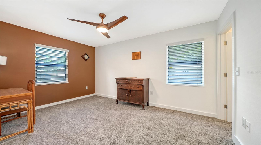 Sarasota, Florida 34236, 2 Bedroom Bedrooms, ,2 Bathroombathrooms,Residential,For Sale,Orange,0,Mfra4701634