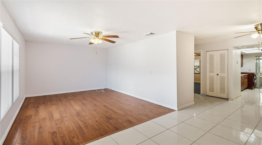 Kissimmee, Florida 34743, 1 Bedroom Bedrooms, ,1 Bathroombathrooms,Residential,For Sale,Marbrisa,0,Mfrs5150164