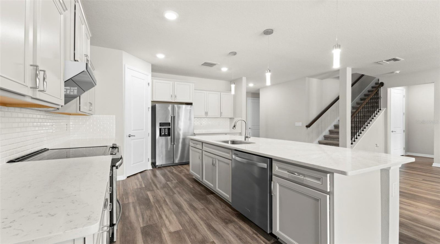 Lutz, Florida 33558, 4 Bedroom Bedrooms, ,2 Bathroombathrooms,Residential,For Sale,Birchwood Groves,0,Mfro6427663