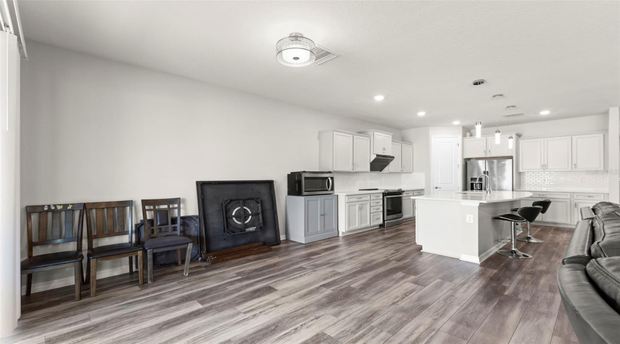 Lutz, Florida 33558, 4 Bedroom Bedrooms, ,2 Bathroombathrooms,Residential,For Sale,Birchwood Groves,0,Mfro6427663