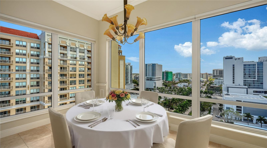 Sarasota, Florida 34236, 3 Bedroom Bedrooms, ,3 Bathroombathrooms,Residential,For Sale,Watergate,0,Mfra4685943