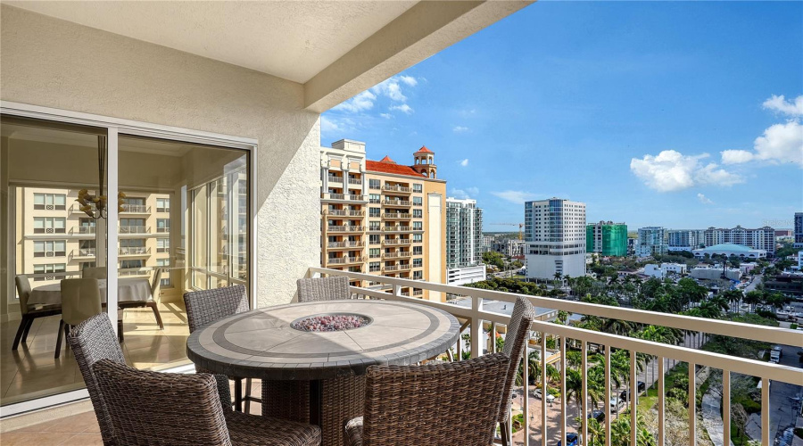 Sarasota, Florida 34236, 3 Bedroom Bedrooms, ,3 Bathroombathrooms,Residential,For Sale,Watergate,0,Mfra4685943
