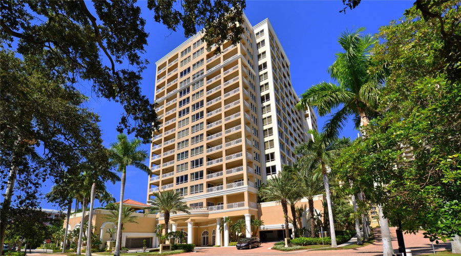 Sarasota, Florida 34236, 3 Bedroom Bedrooms, ,3 Bathroombathrooms,Residential,For Sale,Watergate,0,Mfra4685943