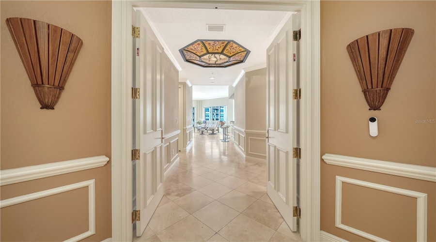Sarasota, Florida 34236, 3 Bedroom Bedrooms, ,3 Bathroombathrooms,Residential,For Sale,Watergate,0,Mfra4685943