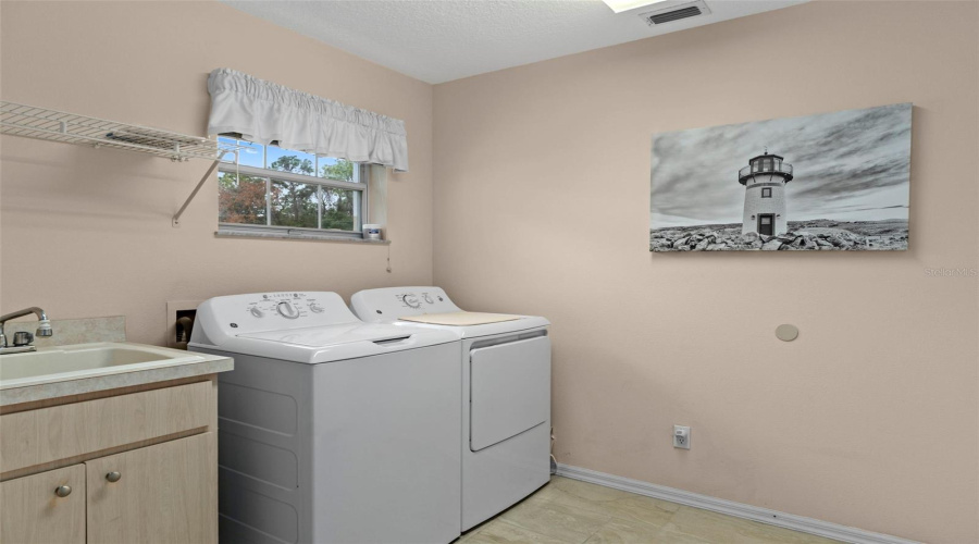 Homosassa, Florida 34446, 3 Bedroom Bedrooms, ,2 Bathroombathrooms,Residential,For Sale,Byrsonima,0,Mfrom717777