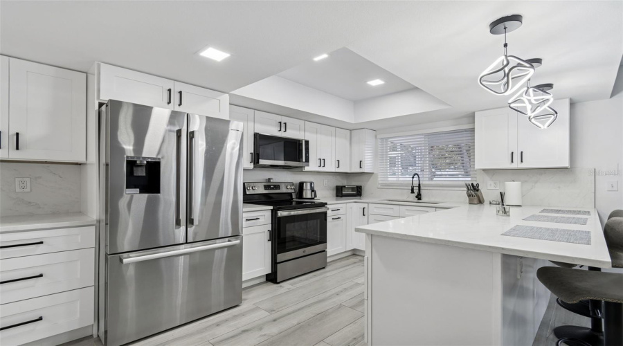 Fully Renovated Kitchen