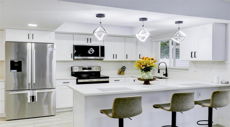 Fully Renovated Kitchen
