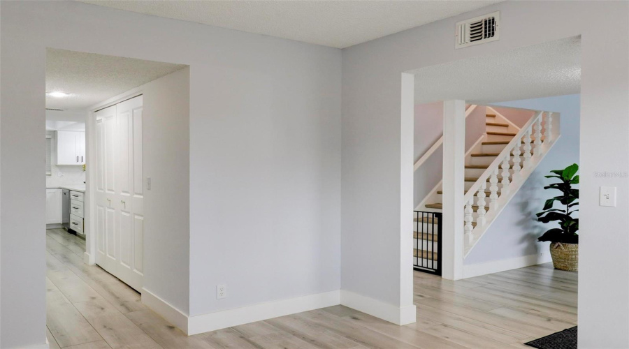Safety Harbor, Florida 34695, 4 Bedroom Bedrooms, ,3 Bathroombathrooms,Residential,For Sale,Briarwood,0,Mfrtb8509582