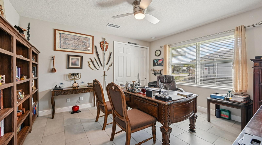 Vero Beach, Florida 32966, 3 Bedroom Bedrooms, ,2 Bathroombathrooms,Residential,For Sale,Oak Hollow,0,Mfro6406658