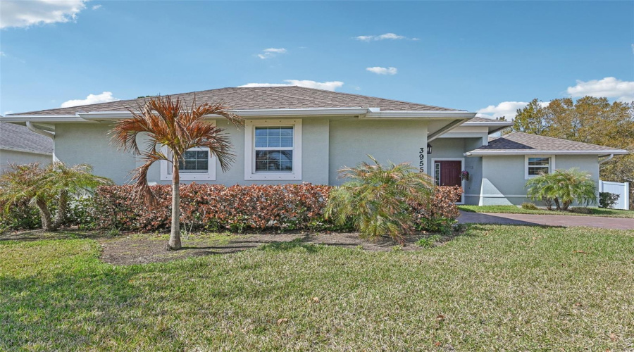 Vero Beach, Florida 32966, 3 Bedroom Bedrooms, ,2 Bathroombathrooms,Residential,For Sale,Oak Hollow,0,Mfro6406658