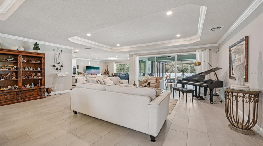 Vero Beach, Florida 32966, 3 Bedroom Bedrooms, ,2 Bathroombathrooms,Residential,For Sale,Oak Hollow,0,Mfro6406658