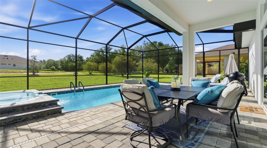 Dade City, Florida 33525, 4 Bedroom Bedrooms, ,3 Bathroombathrooms,Residential,For Sale,Trailing Moss,0,Mfrtb8499043