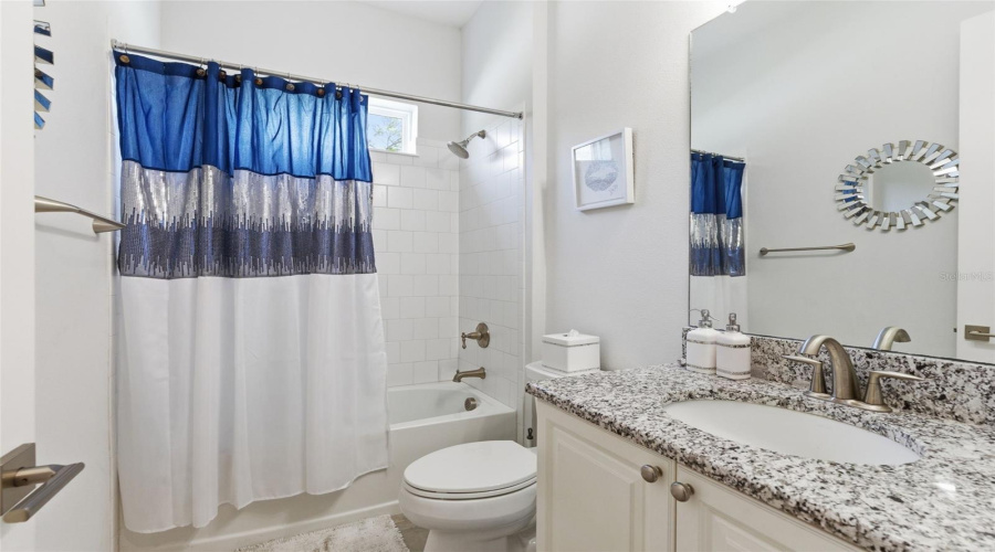 Dade City, Florida 33525, 4 Bedroom Bedrooms, ,3 Bathroombathrooms,Residential,For Sale,Trailing Moss,0,Mfrtb8499043