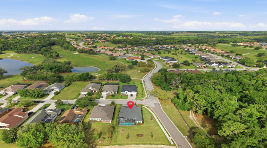Dade City, Florida 33525, 4 Bedroom Bedrooms, ,3 Bathroombathrooms,Residential,For Sale,Trailing Moss,0,Mfrtb8499043