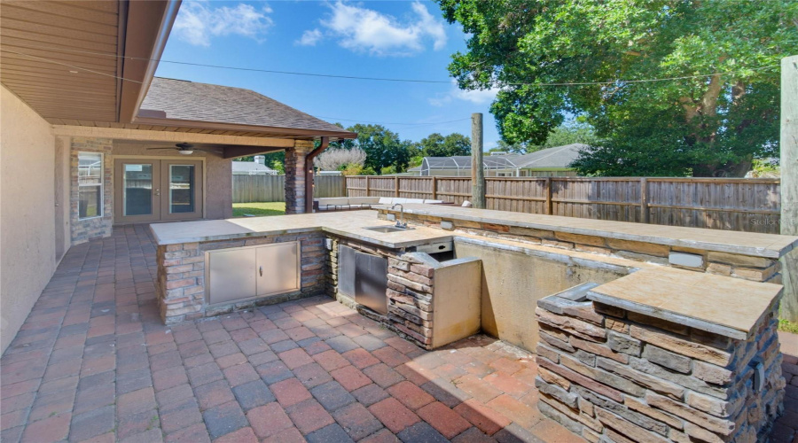 St Cloud, Florida 34772, 3 Bedroom Bedrooms, ,2 Bathroombathrooms,Residential,For Sale,Sweetheart,0,Mfrtb8538648