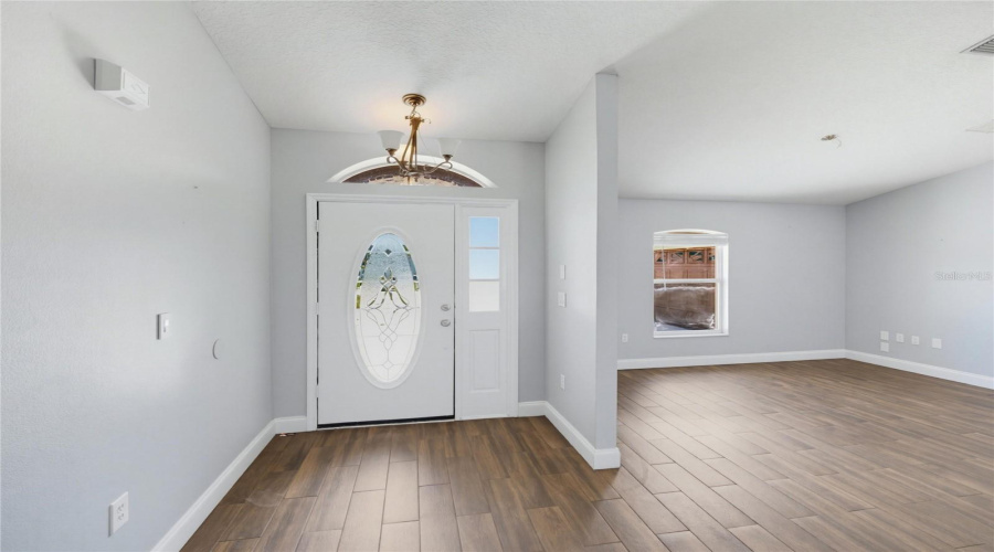 St Cloud, Florida 34772, 3 Bedroom Bedrooms, ,2 Bathroombathrooms,Residential,For Sale,Sweetheart,0,Mfrtb8538648